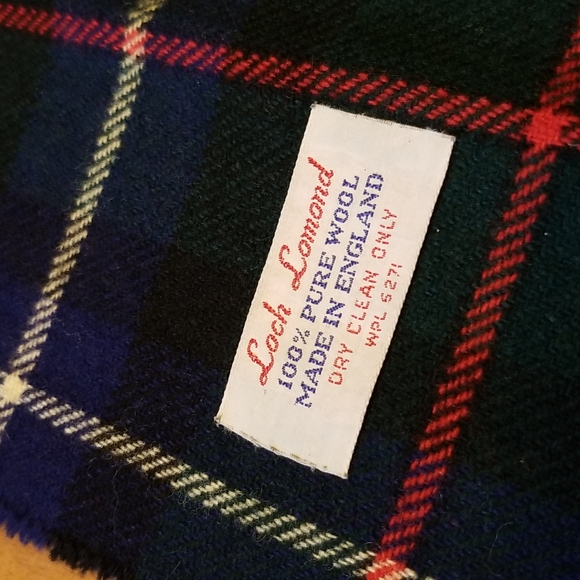 Loch Lomond 100% Pure Wool Plaid Scarf Made in England - Picture 2 of 5